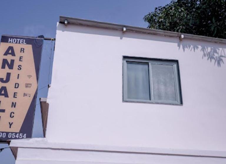 בית מלון כפרי Anjali Residency Bhuj