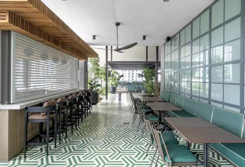هتل Gale Miami Junior Double Suite With Balcony