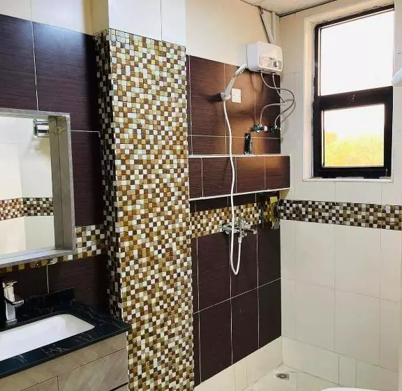 هتل Juba Optimum
