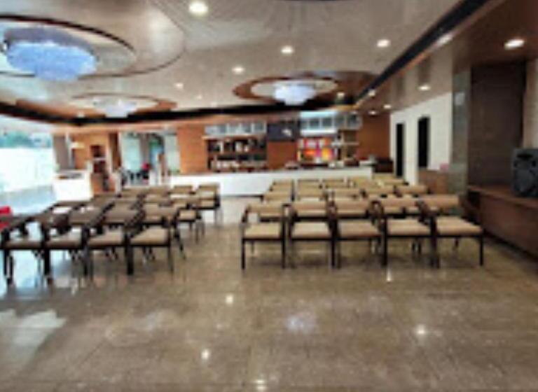 Sn Blu Hotel Panchvati Ahmedabad