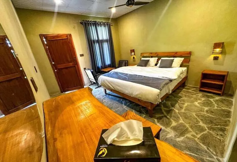 The Hermes Hotel & Backpackers Hostel