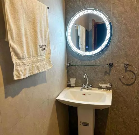 The Hermes Hotel & Backpackers Hostel