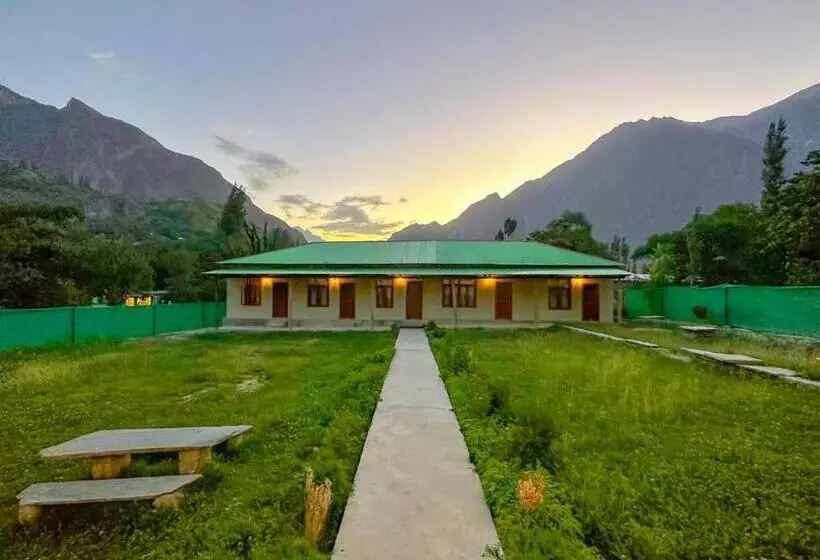 The Hermes Hotel & Backpackers Hostel