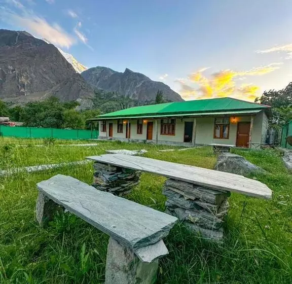 The Hermes Hotel & Backpackers Hostel