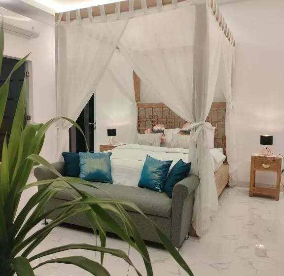 Villa Emas Mulia Uluwatu Luxury Room 2
