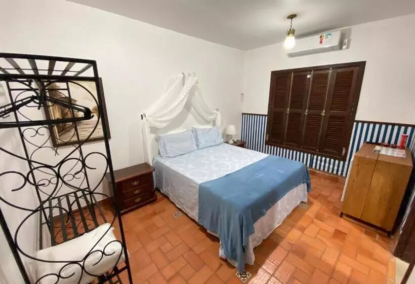 ユースホステル Casarão Coimbra Pousada Colonial