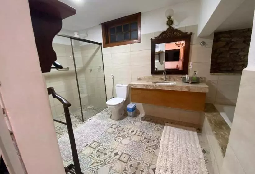ユースホステル Casarão Coimbra Pousada Colonial