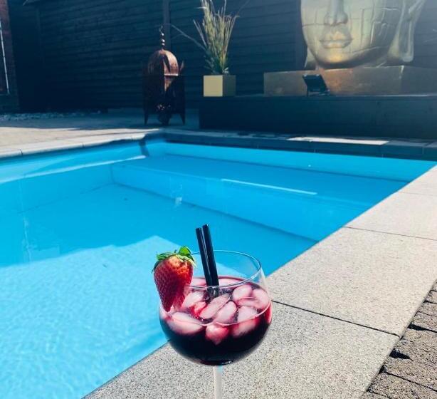 تختخواب و صبحانه Maison Beau