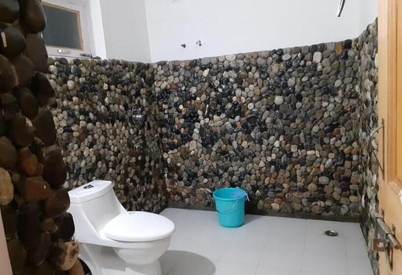 Nocleg ze śniadaniem Royal Mount Guest House Ladakh By Lexstays