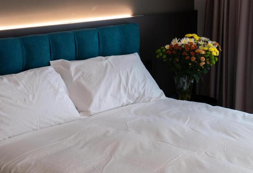 Arbed Living Hotel Supercharger