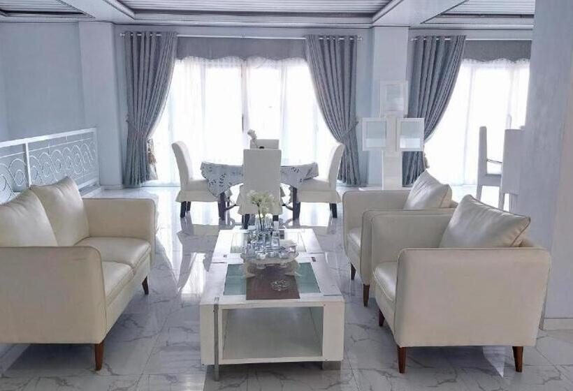 Отель Athallah Homestay Syariah