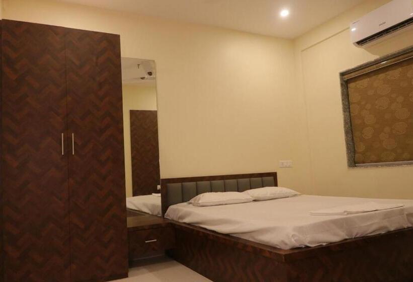 Hotel Celebration Guest House