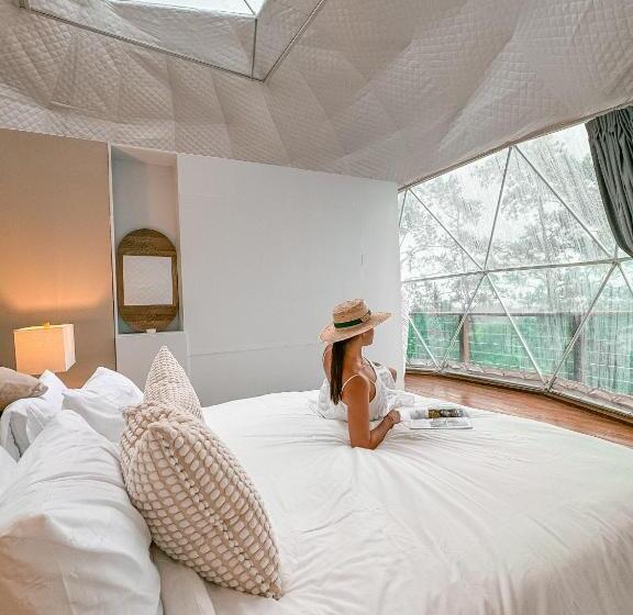 هتل The Domes Jarabacoa Royal Dome