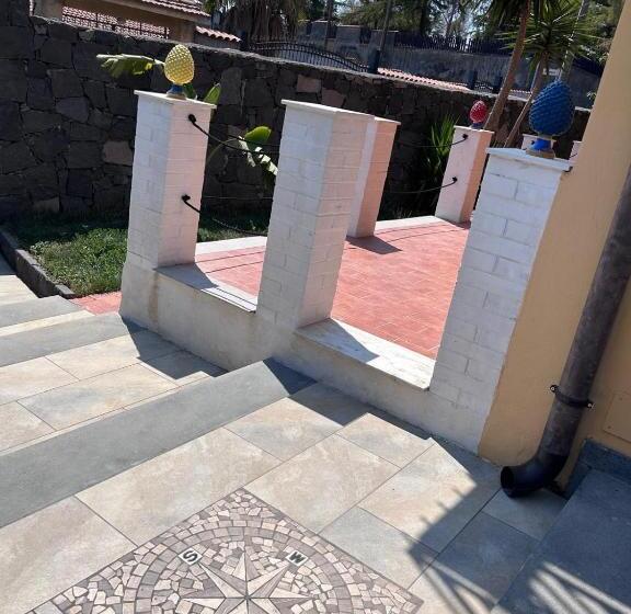 פנסיון Agrumeto Dell Etna