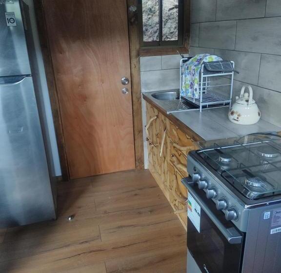 پانسیون Sol Y Luna