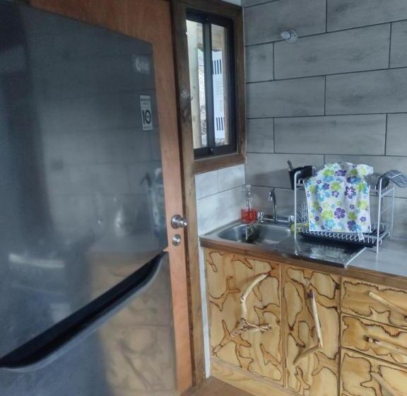 پانسیون Sol Y Luna