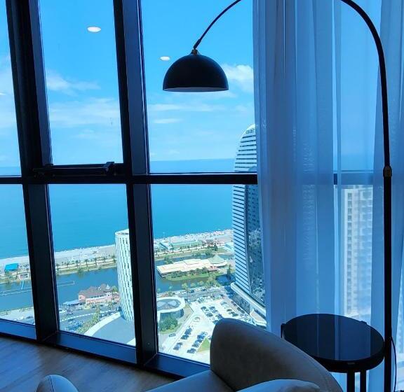 Sea View Plaza Batumi Centre