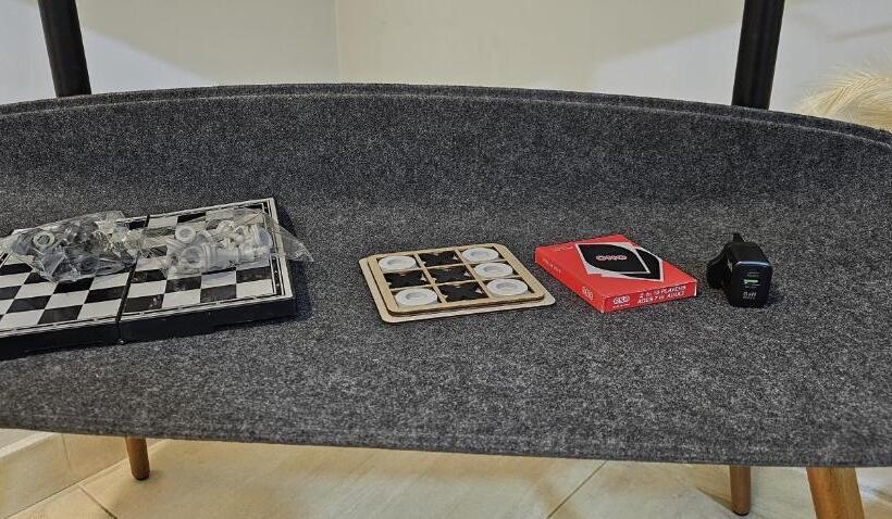 استديو الدمام حي النور دخـول ذاتي   الفيروز الفندقية