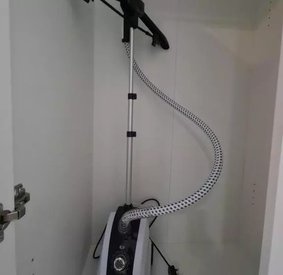 استديو الدمام حي النور دخـول ذاتي   الفيروز الفندقية