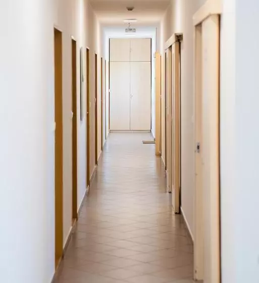 ユースホステル Ubytovna Koněšín