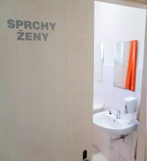 ユースホステル Ubytovna Koněšín