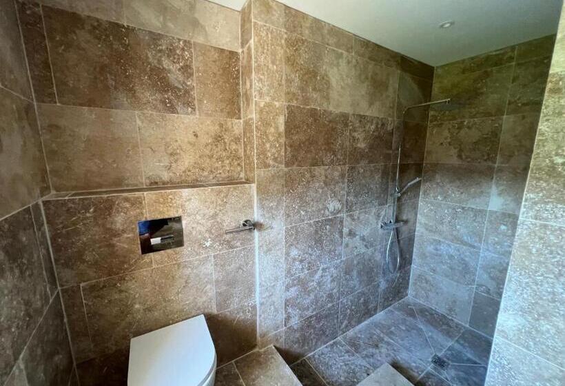 تختخواب و صبحانه Bastide Du Luberon