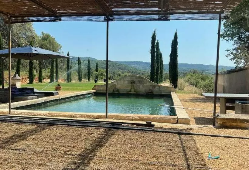 Bed and Breakfast Bastide Du Luberon