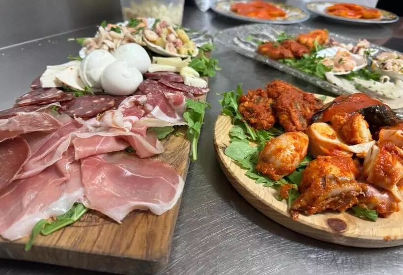 Aamiaismajoitus (B&B) Flamengo Rooms