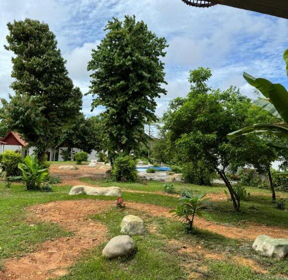 هتل A P S Boutique