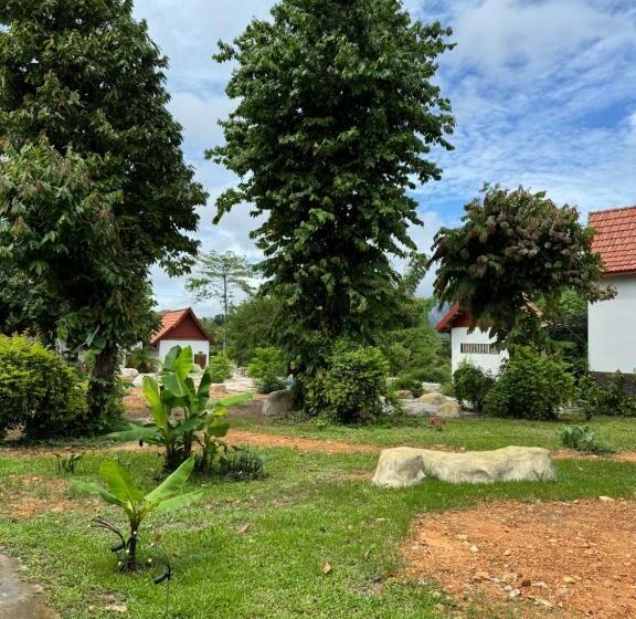 هتل A P S Boutique