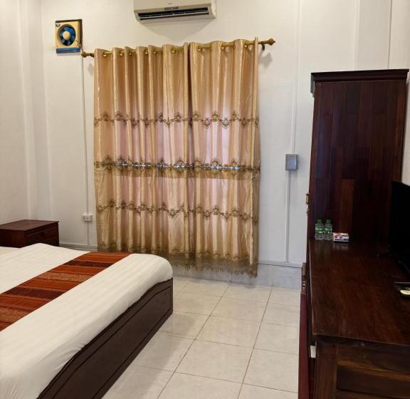 هتل A P S Boutique