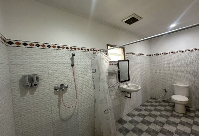 酒店 Arlinas Guest House