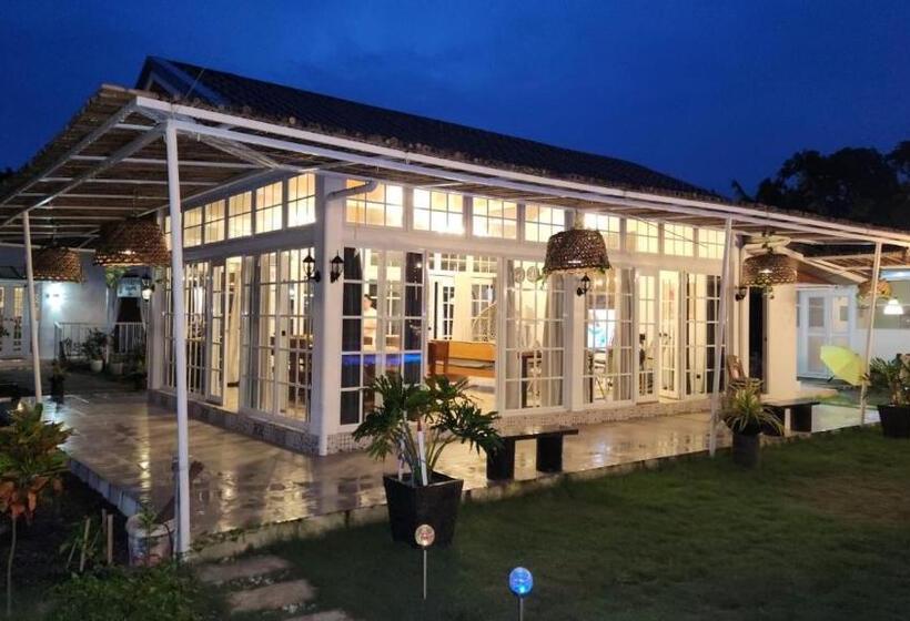 Отель Benido Farm   A Secret Haven