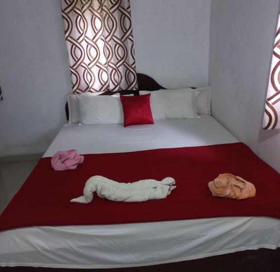 Hotel Edens Residency Thekkady