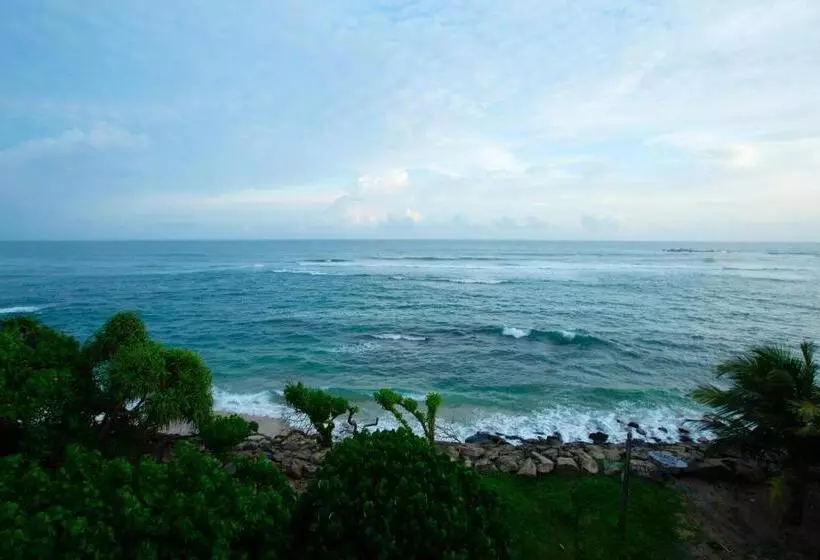 Hotelli Galene Beach