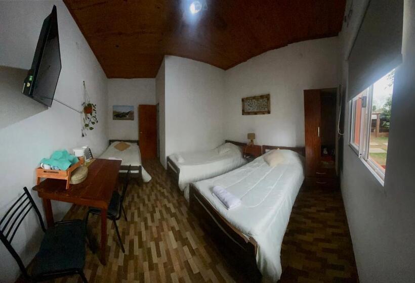 Hotel La Tata En Yvera