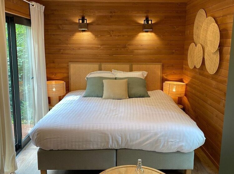 Hotel Les Lodges De Vaugrigneuse