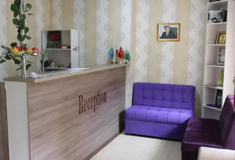 ホテル Musarat Saray