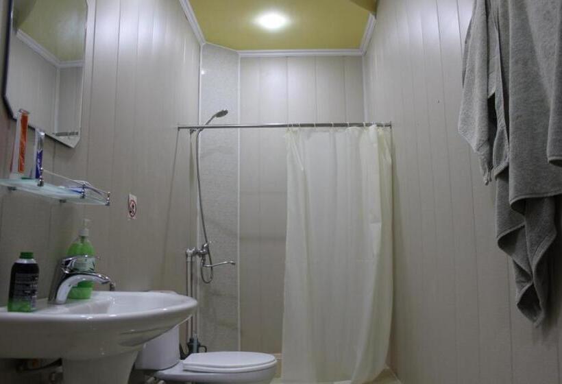 هتل Musarat Saray