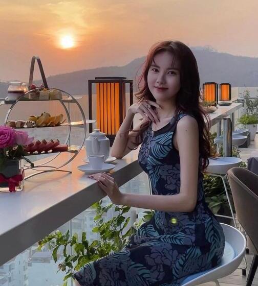 هتل Quốc Vương