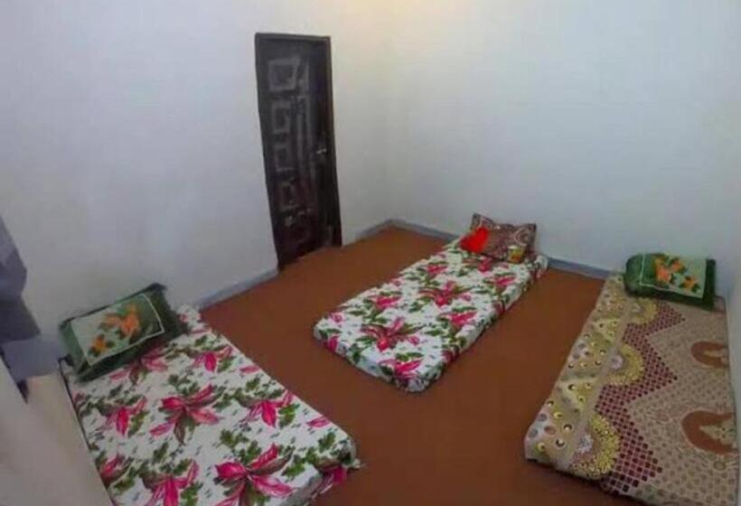 Madina Town Girls Hostel