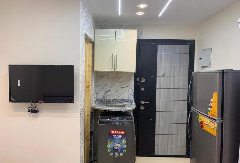 پانسیون Royal