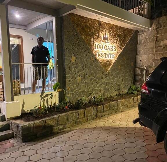 אתר נופש 100 Oaks Estate