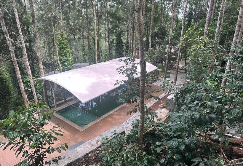 אתר נופש 100 Oaks Estate