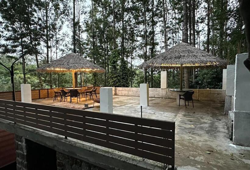 אתר נופש 100 Oaks Estate