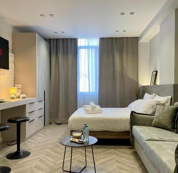 Free Parking   Cozy City Center Studio