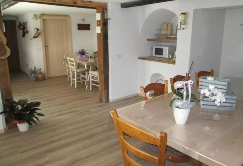 Castelcharme B&b