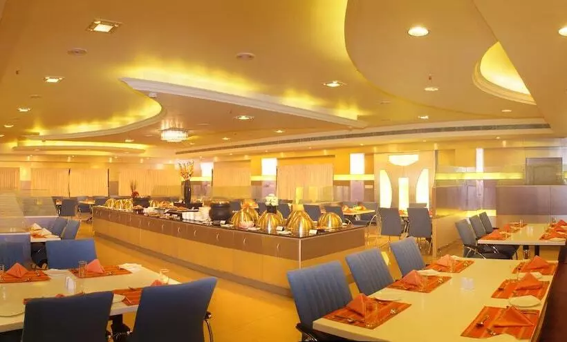 ホテル Dsf Grand Plaza