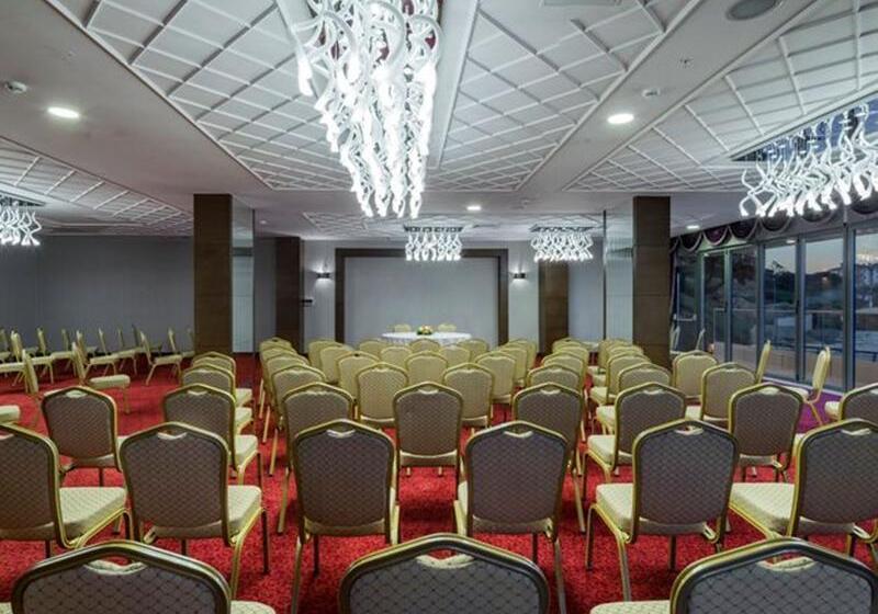 ホテル Hampton By Hilton Canakkale Gallipoli