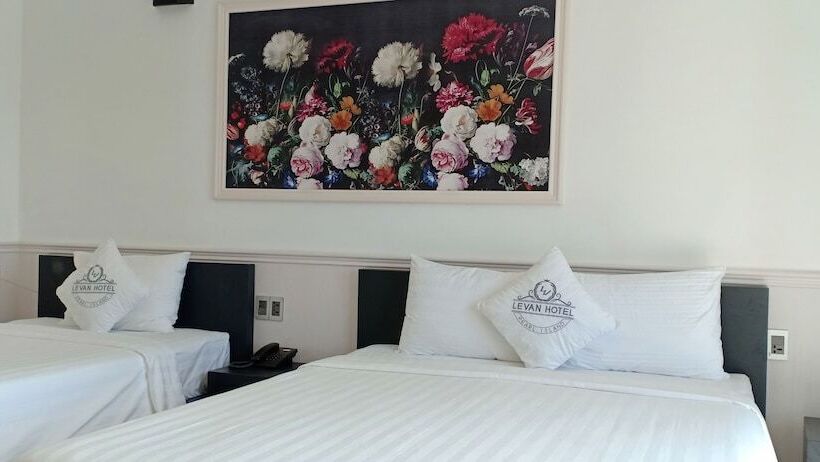 هتل Levan